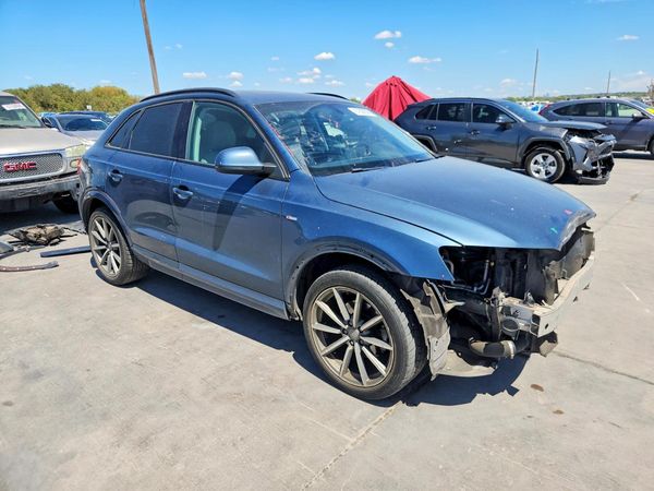 2018 AUDI Q3