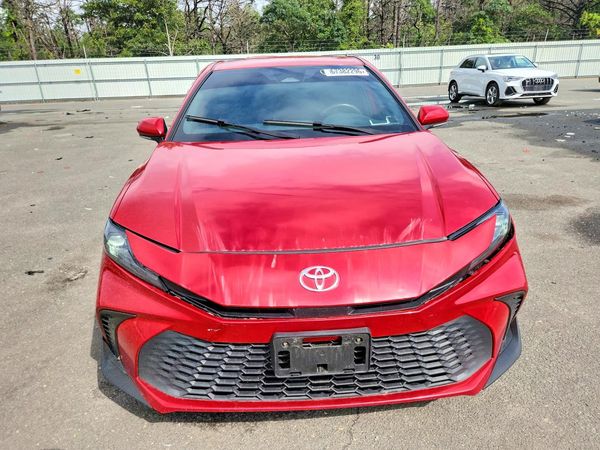 2025 TOYOTA CAMRY