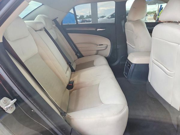 2020 CHRYSLER 300