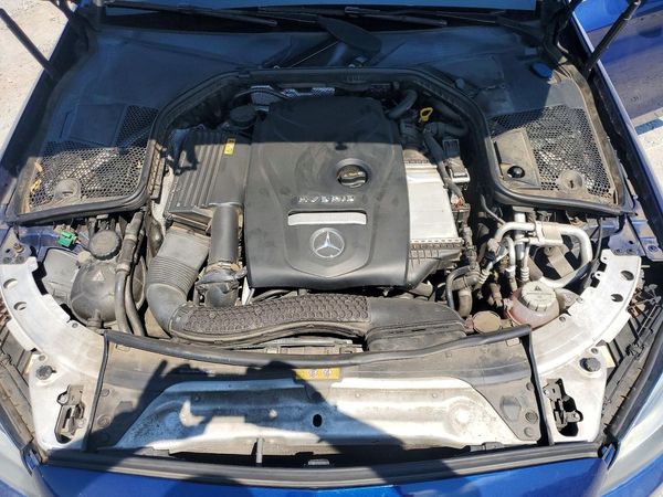 2017 MERCEDES-BENZ C-CLASS 350e — Engine bay