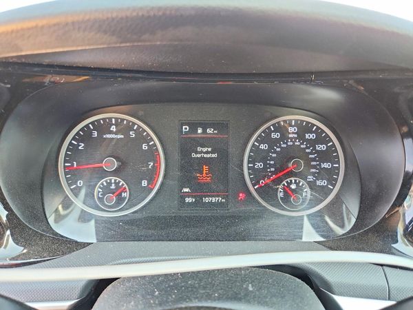 2022 KIA K5