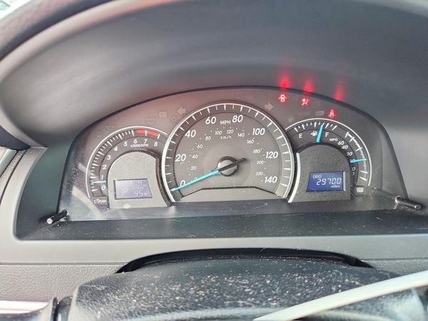 2012 TOYOTA CAMRY