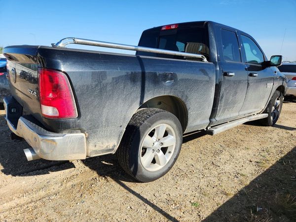 2014 RAM 1500 SLT