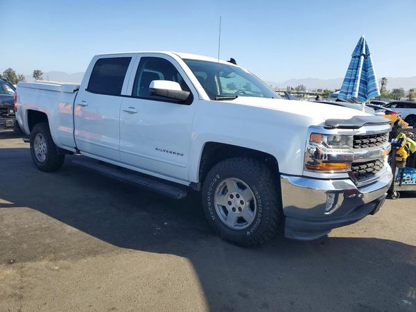 2018 CHEVROLET SILVERADO LT