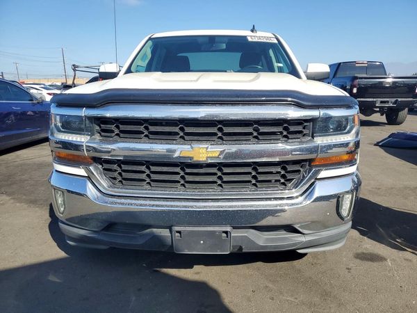 2018 CHEVROLET SILVERADO LT