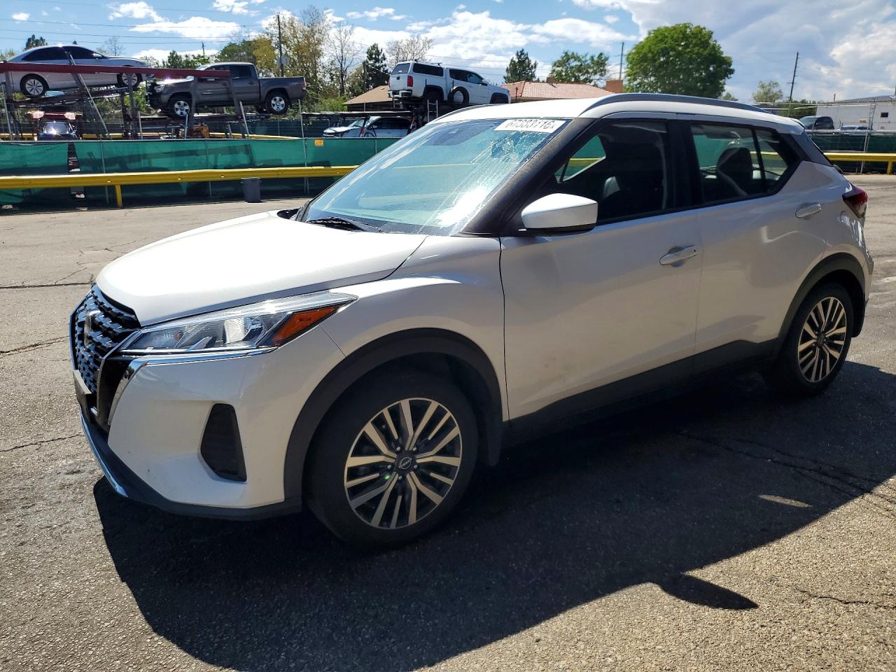 2022 NISSAN KICKS SV