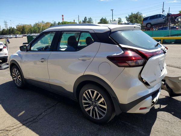 2022 NISSAN KICKS SV