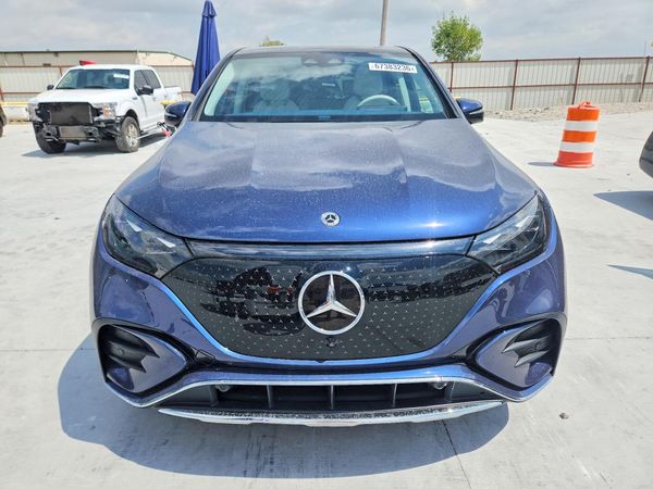 2024 MERCEDES-BENZ EQE SUV