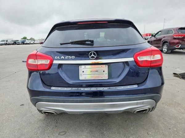 2017 MERCEDES-BENZ GLA