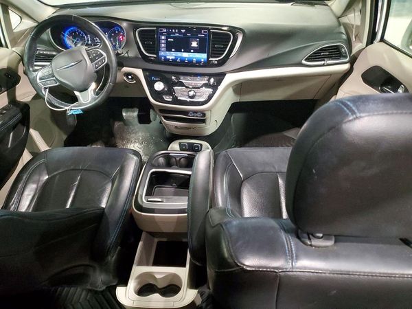 2021 CHRYSLER PACIFICA