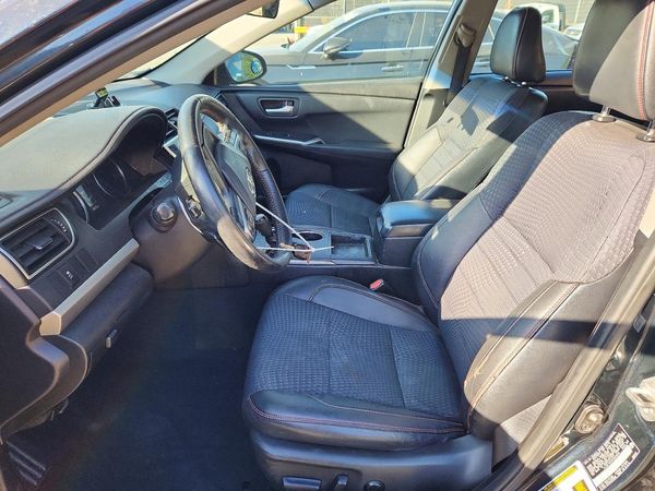 2015 TOYOTA CAMRY