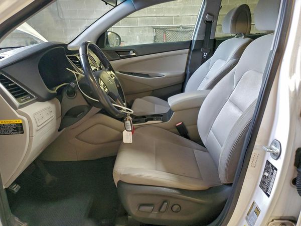 2017 HYUNDAI TUCSON