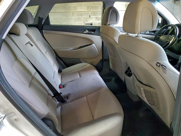 2017 HYUNDAI TUCSON