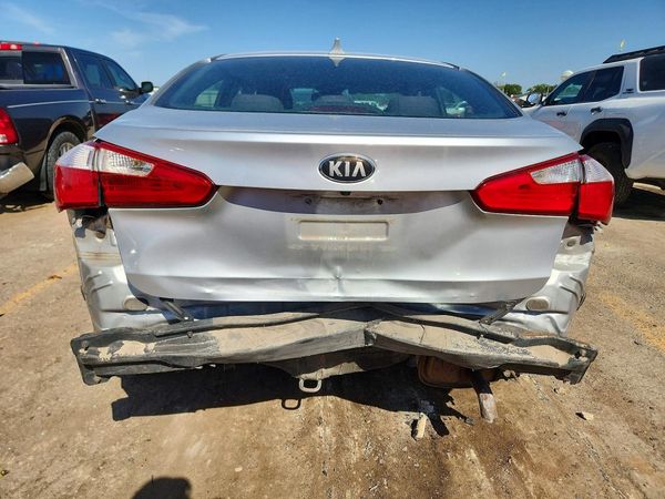2016 KIA FORTE