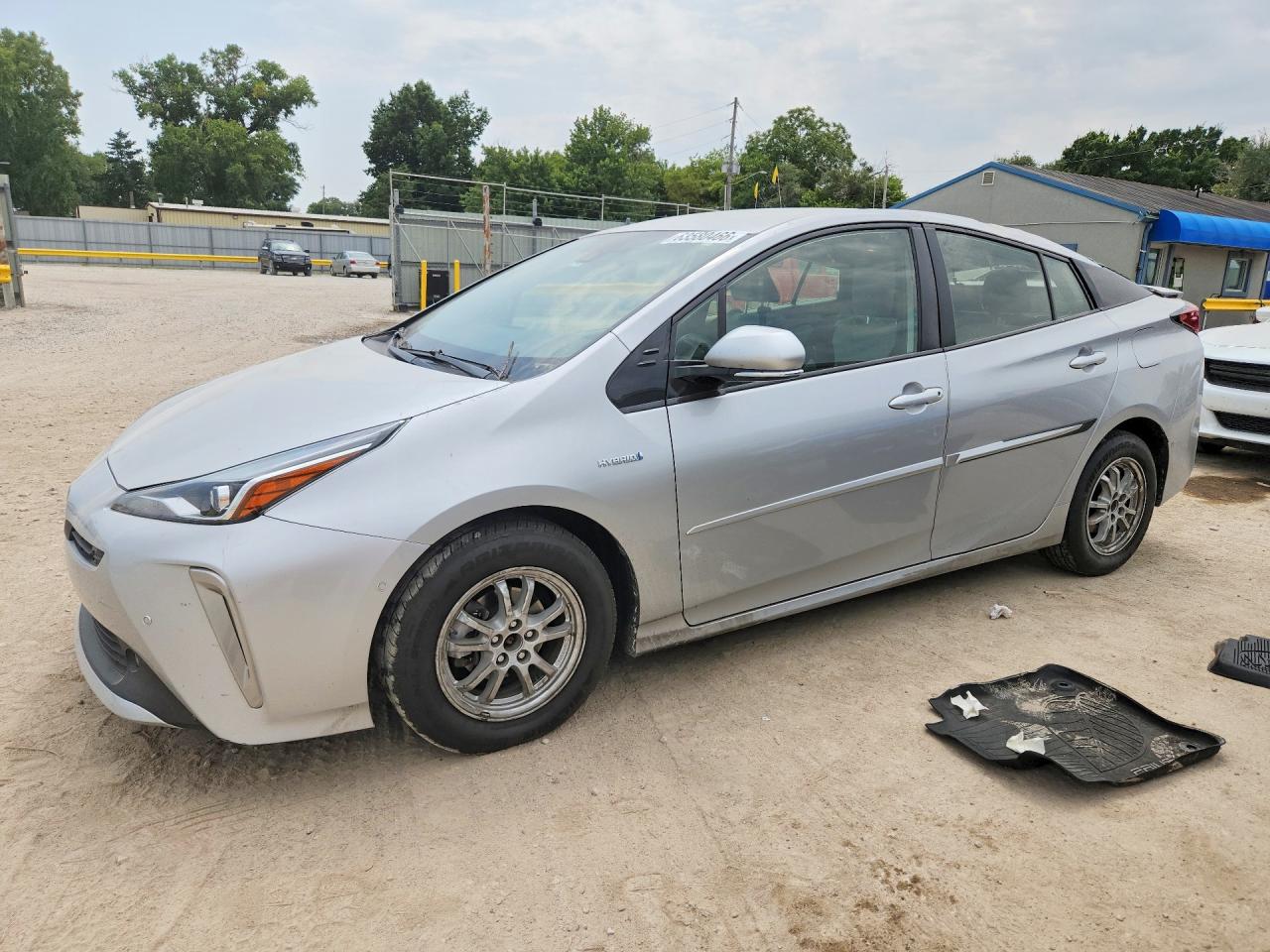 2019 TOYOTA PRIUS