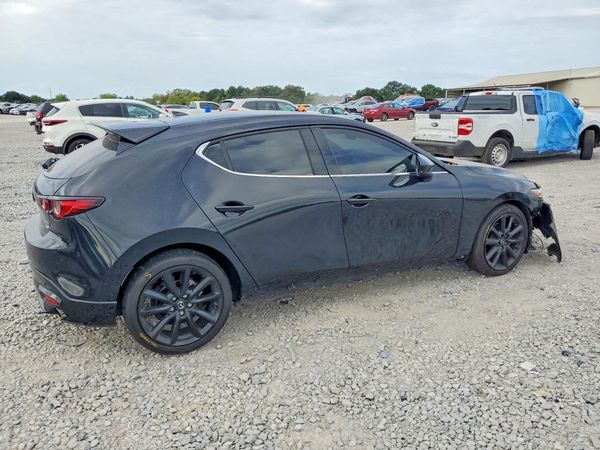 2023 MAZDA 3 Premium Plus Package