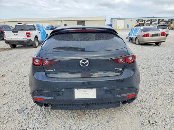 2023 MAZDA 3 Premium Plus Package