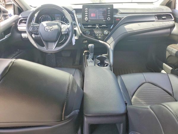 2024 TOYOTA CAMRY