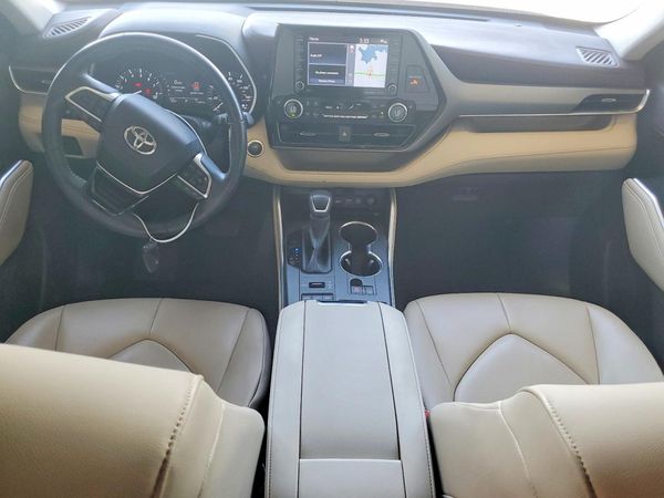 2020 TOYOTA HIGHLANDER XLE Nav — CKPT