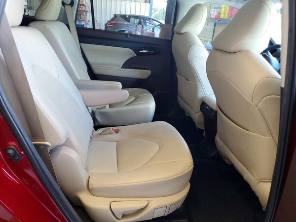 2020 TOYOTA HIGHLANDER XLE Nav — PSRS
