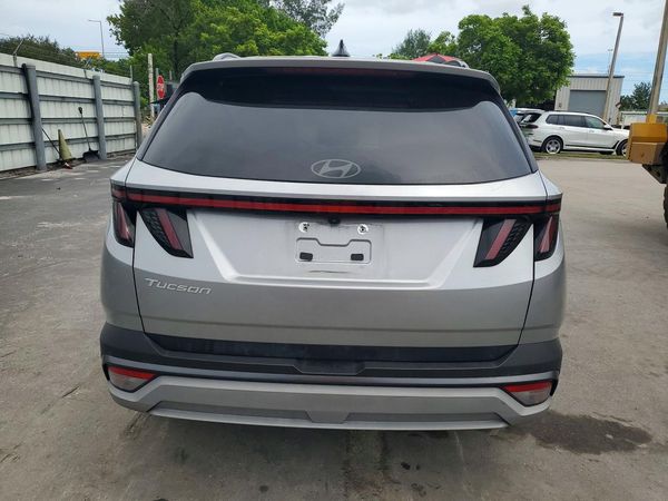 2025 HYUNDAI TUCSON