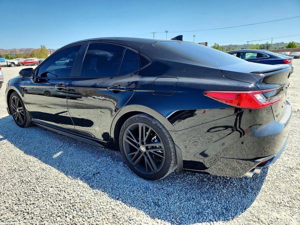 2026 TOYOTA CAMRY
