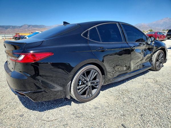 2026 TOYOTA CAMRY