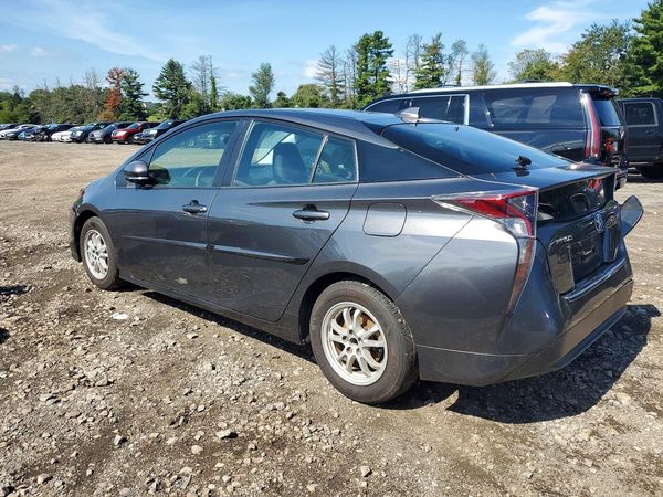 2016 TOYOTA PRIUS