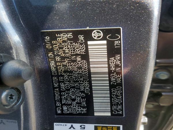 2016 TOYOTA PRIUS