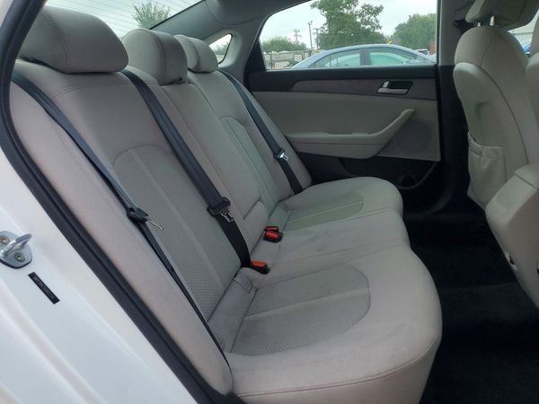 2017 HYUNDAI SONATA SE, Eco