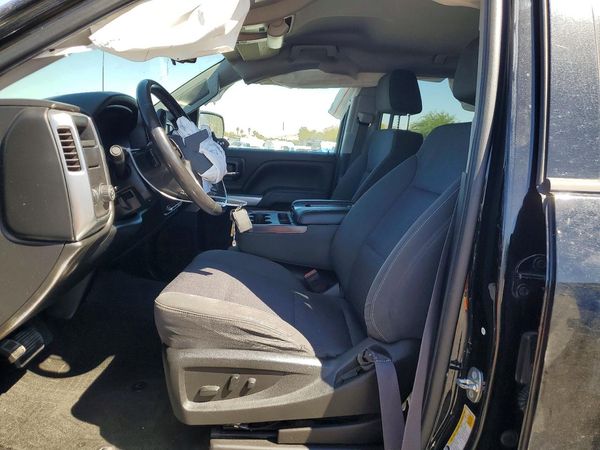 2017 CHEVROLET SILVERADO LT — DENT