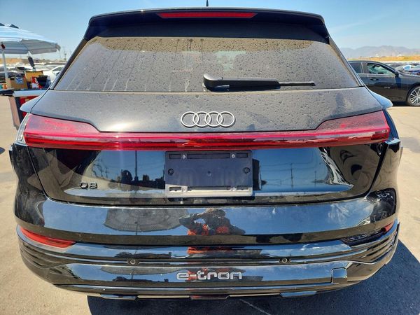 2024 AUDI Q8 E-TRON