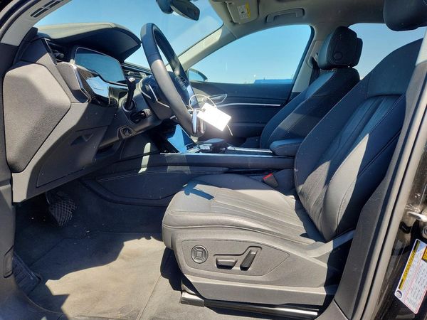 2024 AUDI Q8 E-TRON