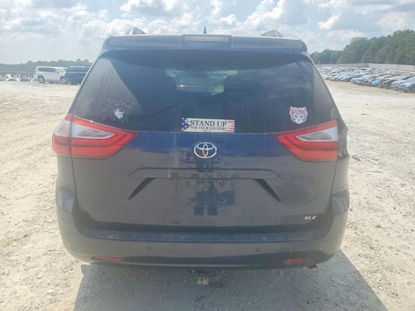 2018 TOYOTA SIENNA — DIRR