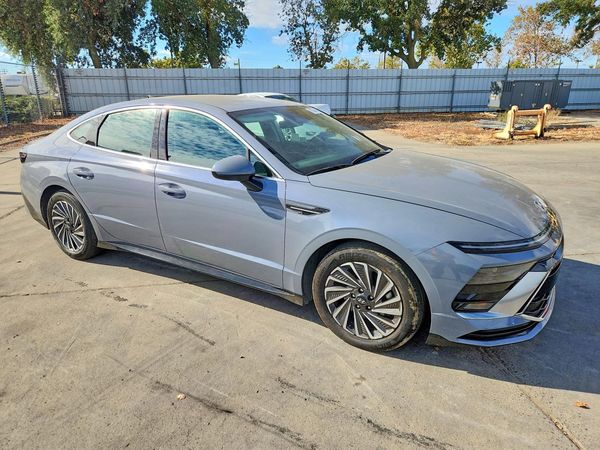 2025 HYUNDAI SONATA SEL — Passenger 3/4