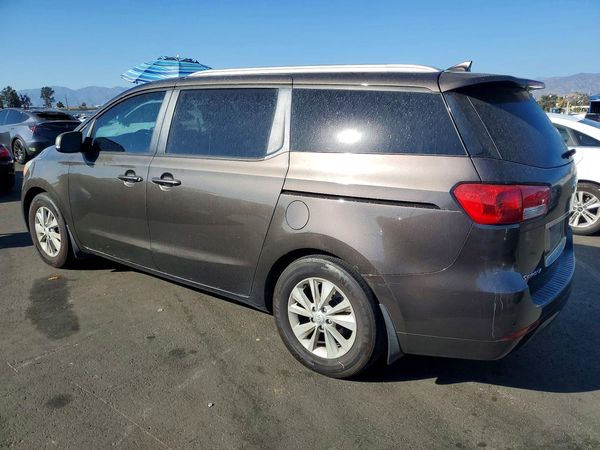 2016 KIA SEDONA LX - Middle-low