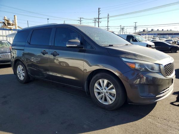 2016 KIA SEDONA LX - Middle-low