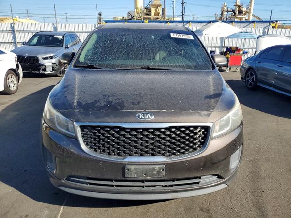 2016 KIA SEDONA LX - Middle-low