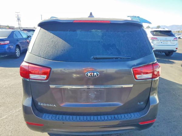 2016 KIA SEDONA LX - Middle-low