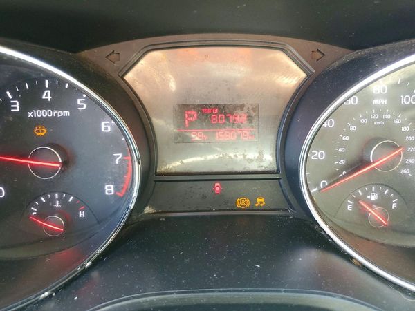 2016 KIA SEDONA LX - Middle-low