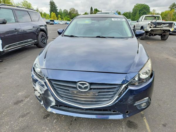 2016 MAZDA 3 SE