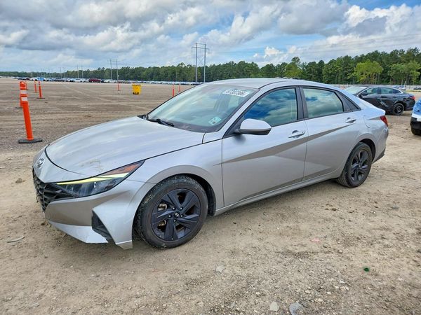 2021 HYUNDAI ELANTRA