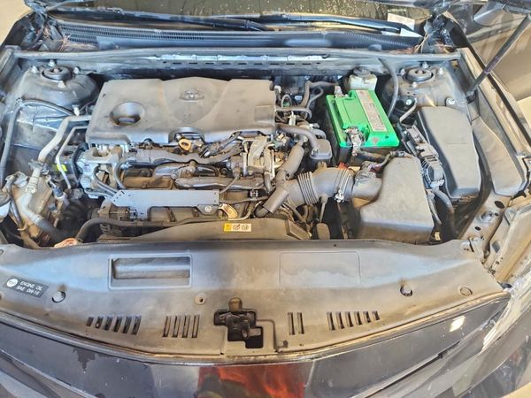 2018 TOYOTA CAMRY L/LE/SE/XLE — Engine bay