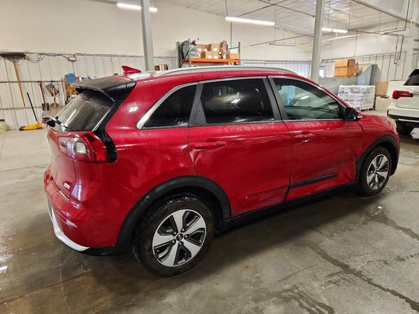 2017 KIA NIRO EX / EX Prem