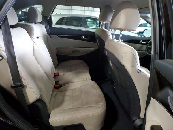 2019 KIA SORENTO
