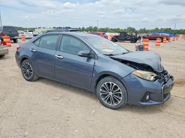 2016 TOYOTA COROLLA