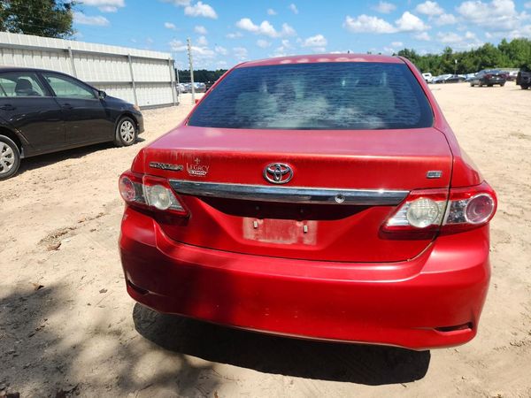 2013 TOYOTA COROLLA