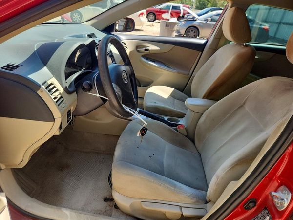 2013 TOYOTA COROLLA