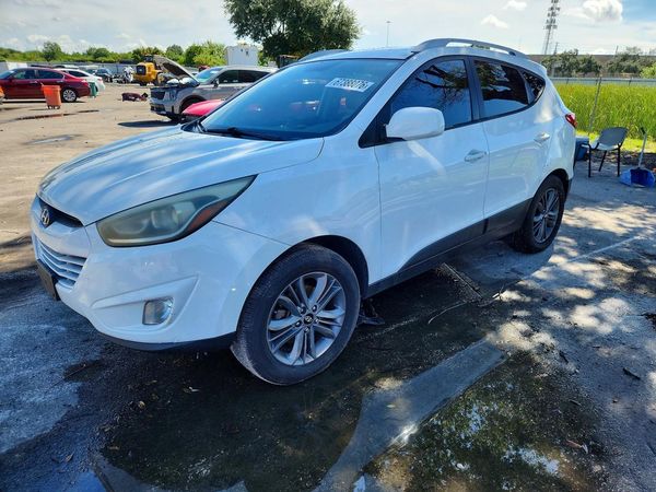 2015 HYUNDAI TUCSON
