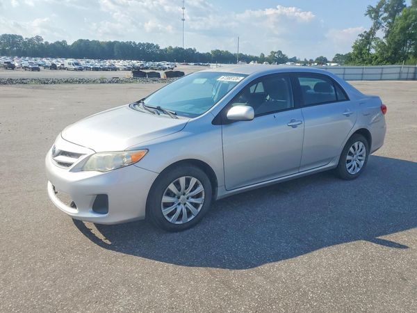 2012 TOYOTA COROLLA